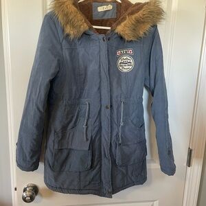 Stylish Blue Utility Jacket with Faux Fur Trim